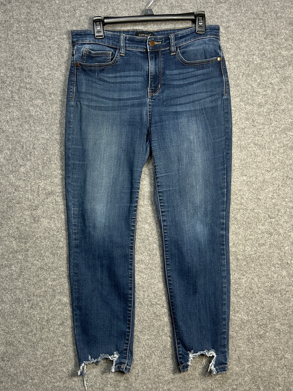 Judy Blue 11/30 Blue Denim Relaxed Distressed Skinny Jeans Raw Hem Edgy Festival